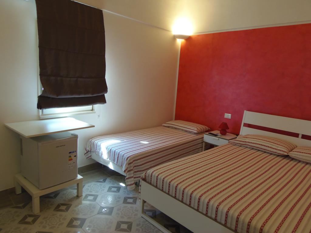 B&B LuiRò Castellaneta Quarto foto